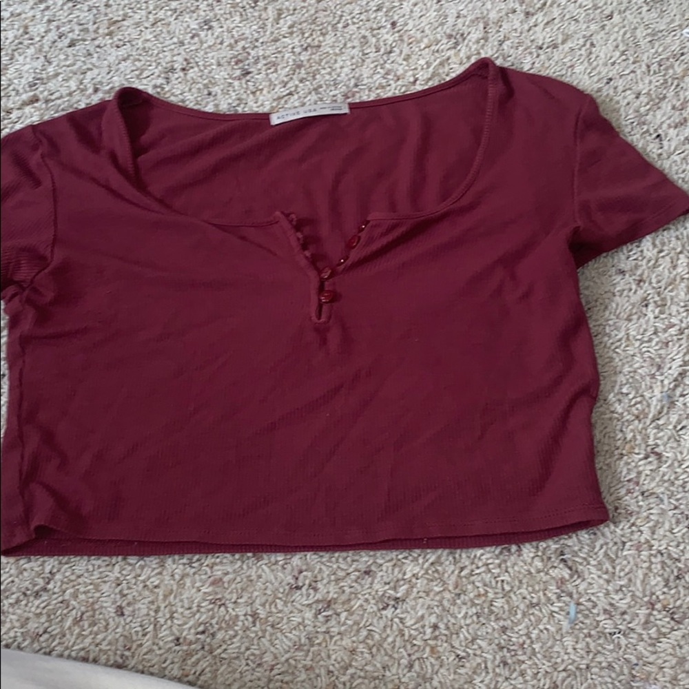 Crop top